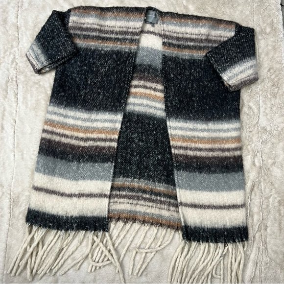Anthropologie Knit Kimono - One Size Striped Poncho Shawl Boho Western Festival - Picture 4 of 8